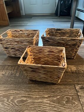 Natural Woven Storage Baskets - Set of 3